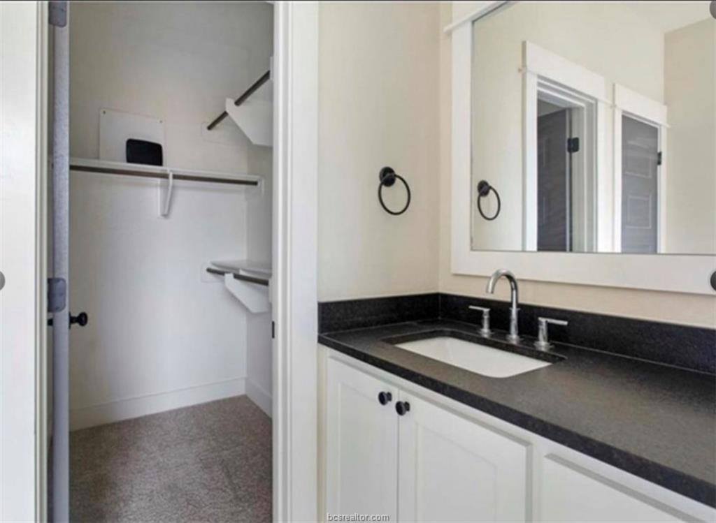 4002 Heru Court, College Station, TX 77845