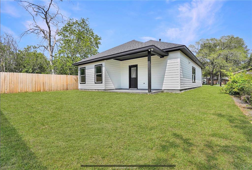 402 South Brazos Avenue, Bryan, TX 77803
