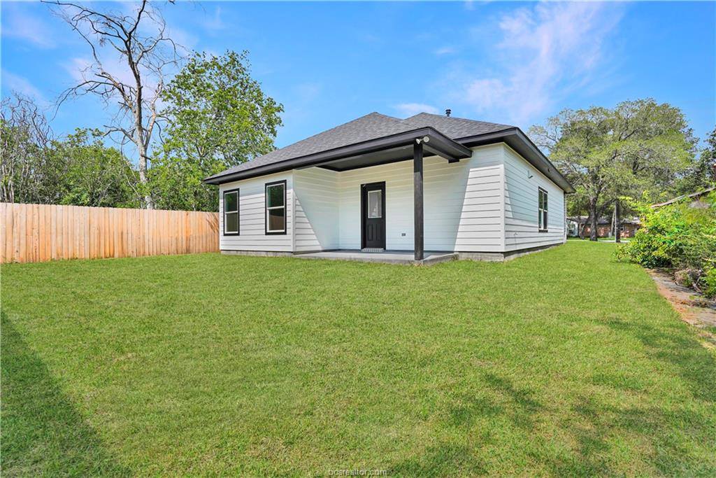 402 South Brazos Avenue, Bryan, TX 77803
