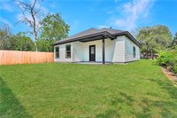 402 South Brazos Avenue, Bryan, TX 77803