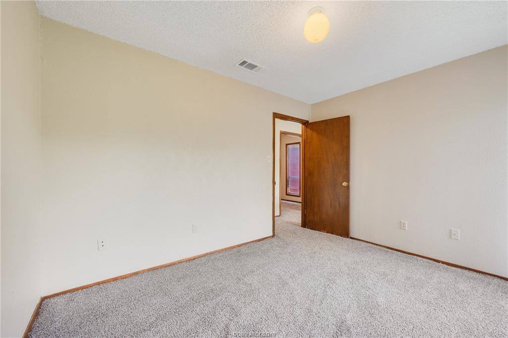 1212 Holik Drive, #D, College Station, TX 77840