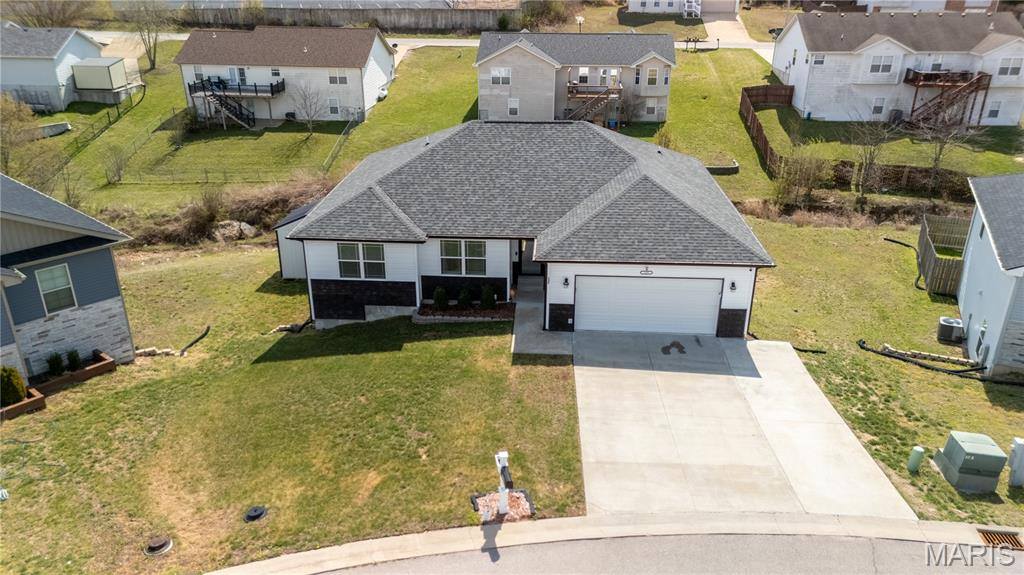 137 Mary Catherine Street, Waynesville, MO 65583