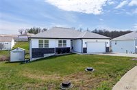 137 Mary Catherine Street, Waynesville, MO 65583