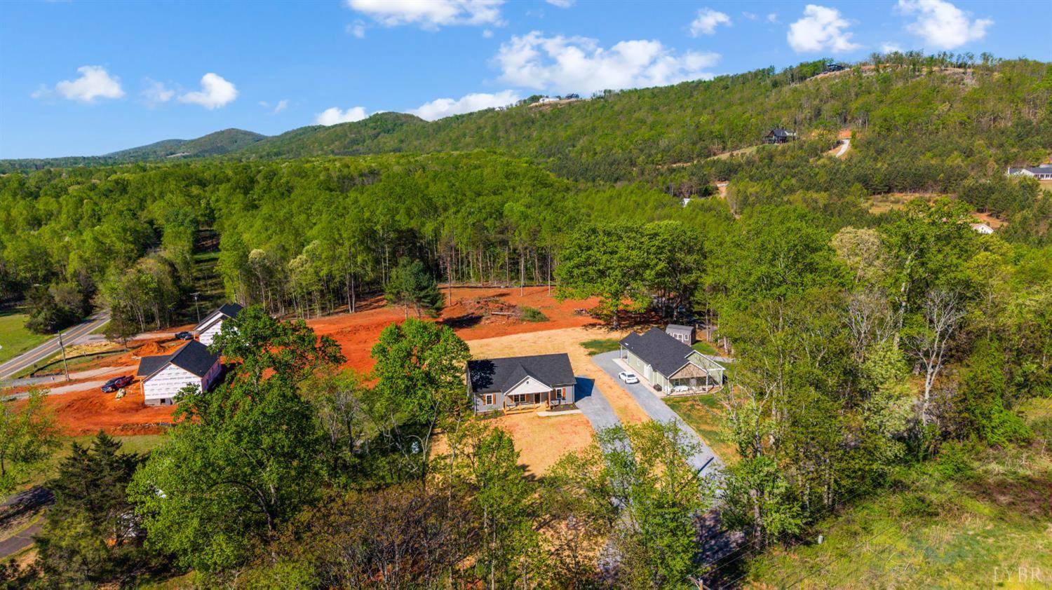94 Oxford Furnace Road, Lynchburg, VA 24504