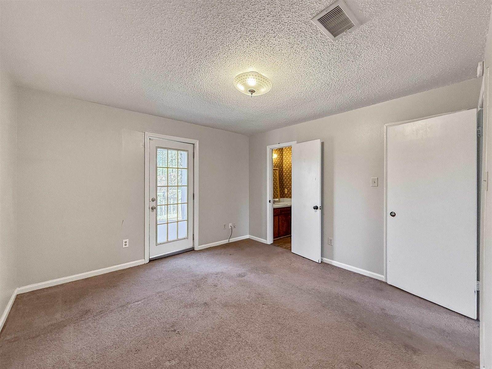 1501 W 58Th St, North Little Rock, AR 72118