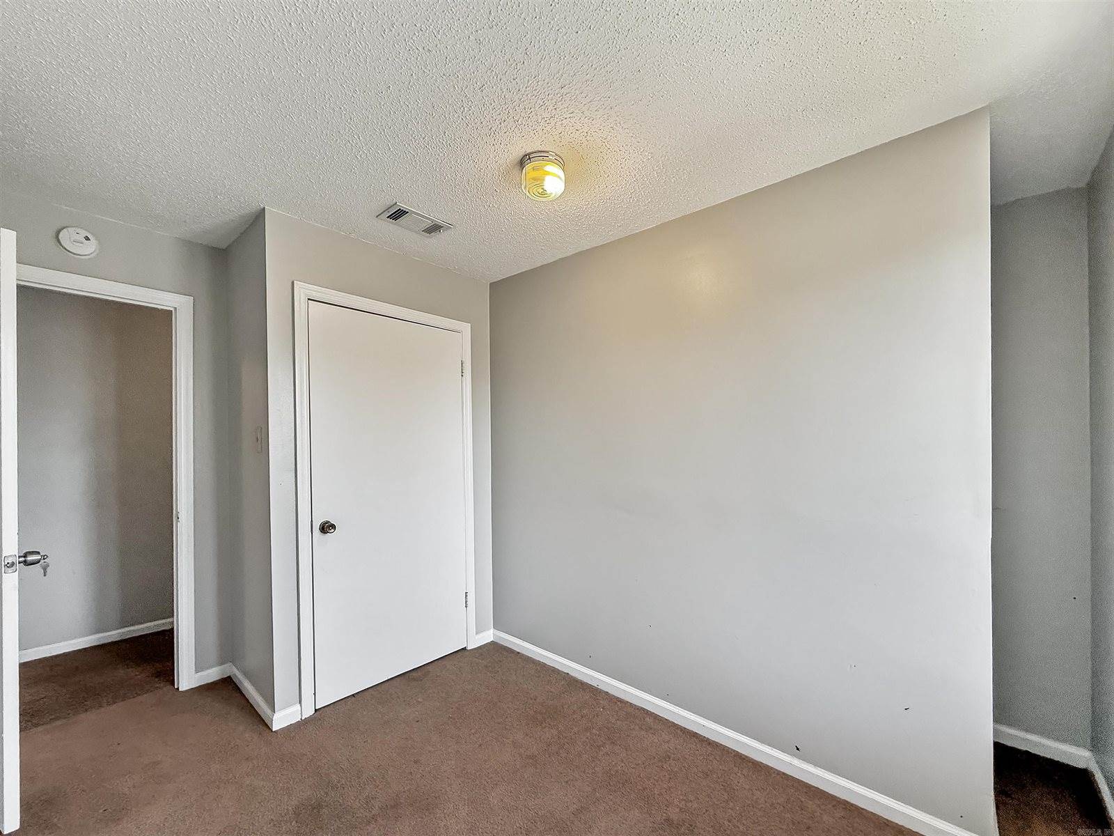 1501 W 58Th St, North Little Rock, AR 72118