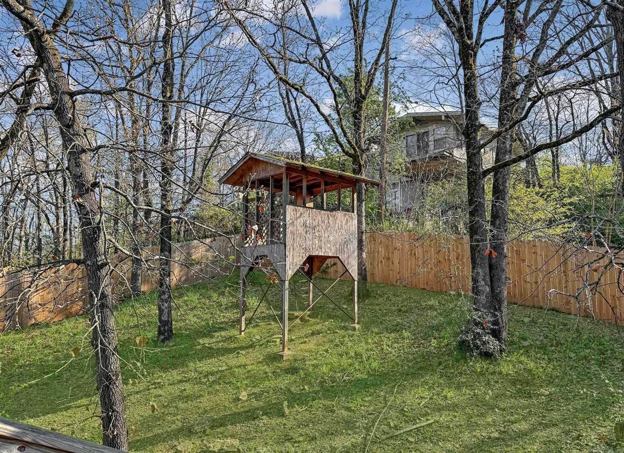 1501 W 58Th St, North Little Rock, AR 72118