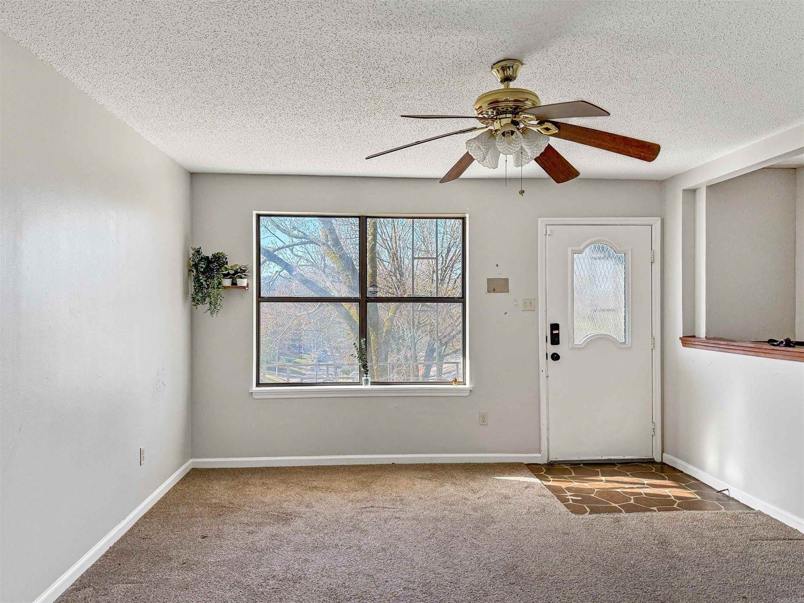 1501 W 58Th St, North Little Rock, AR 72118