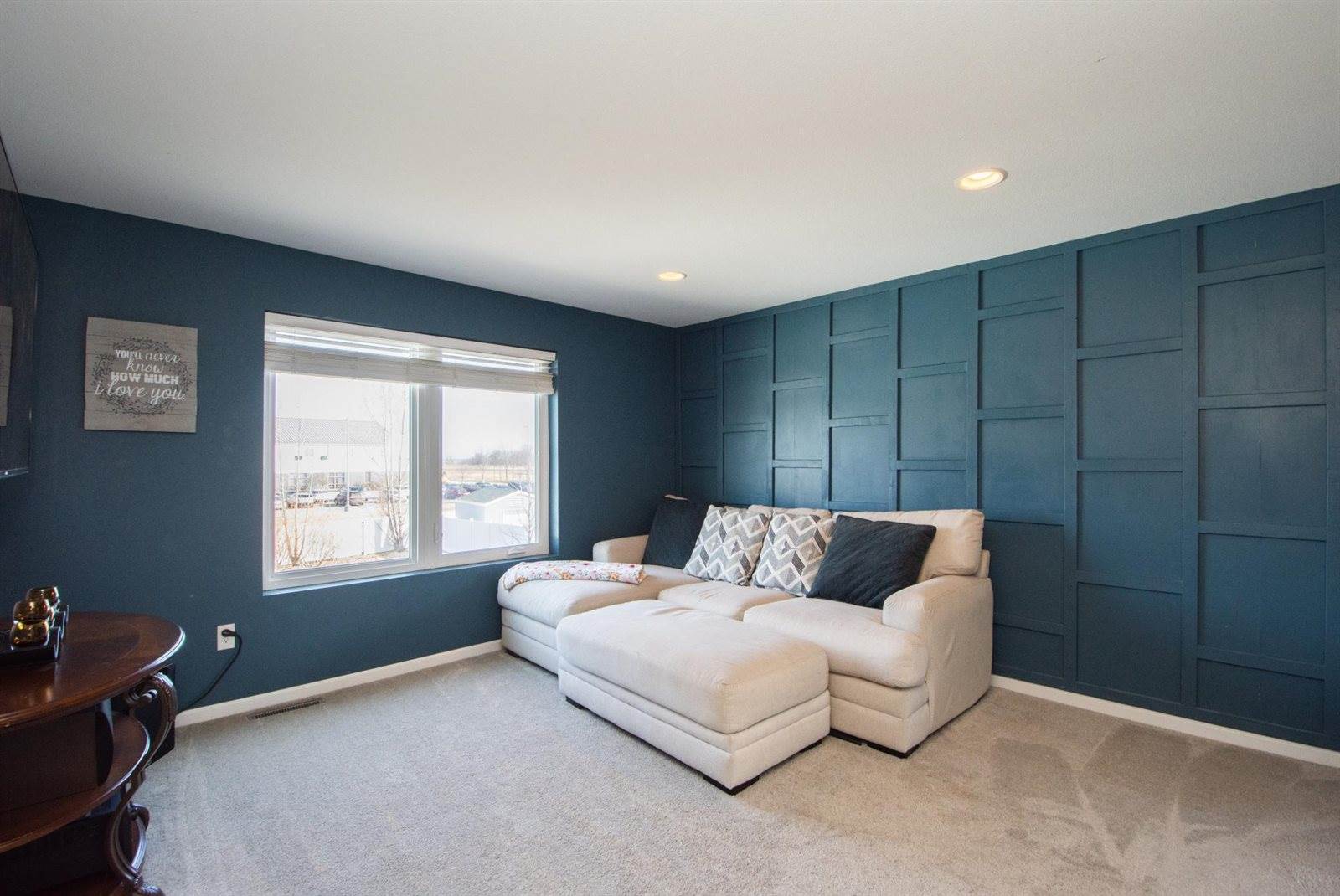 293 Redwood Drive, Mapleton, ND 58059