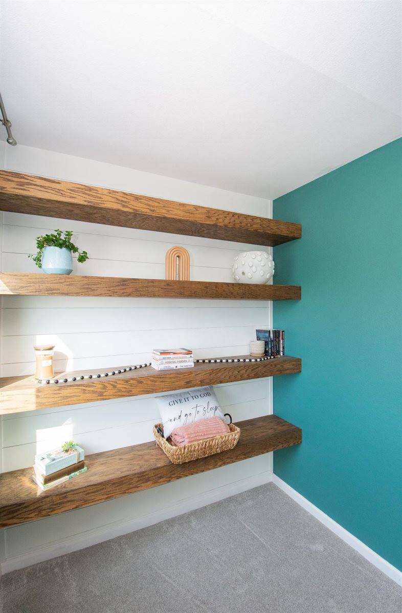 293 Redwood Drive, Mapleton, ND 58059