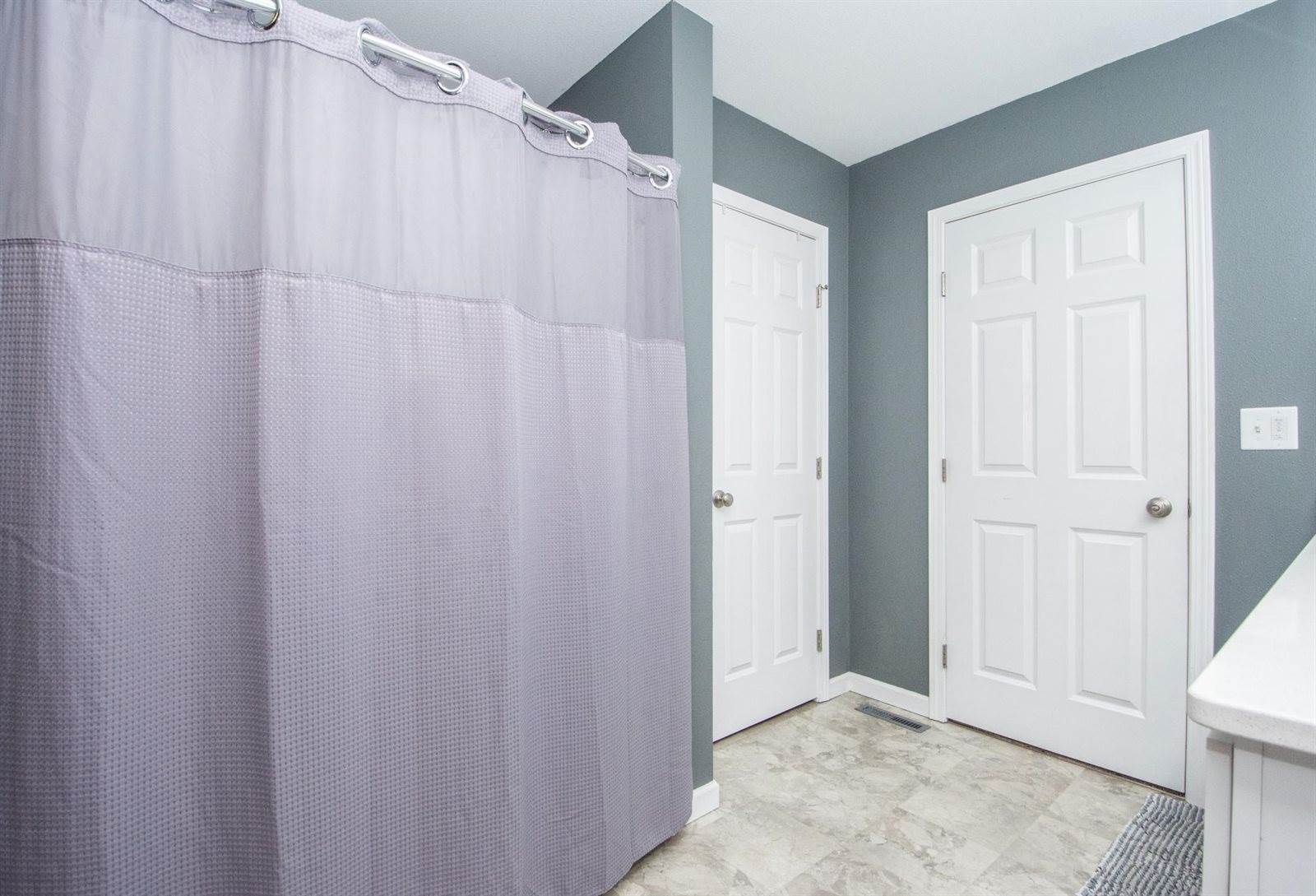 293 Redwood Drive, Mapleton, ND 58059