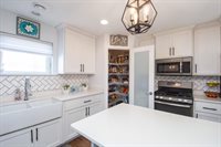 293 Redwood Drive, Mapleton, ND 58059