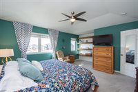 293 Redwood Drive, Mapleton, ND 58059