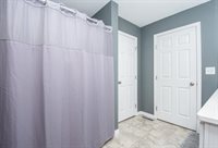 293 Redwood Drive, Mapleton, ND 58059