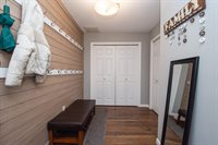 293 Redwood Drive, Mapleton, ND 58059