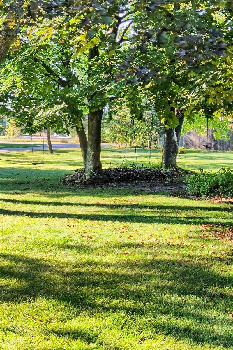 1160 Lakewood Lane, Wisconsin Rapids, WI 54494