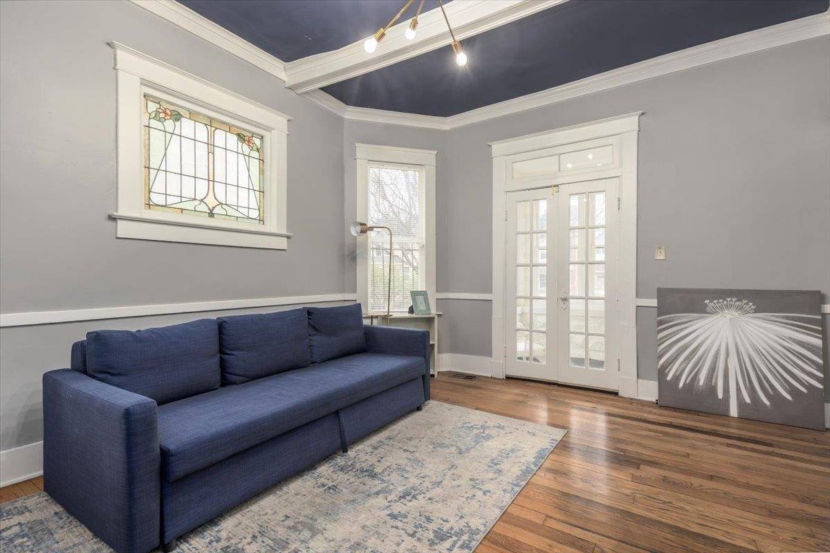 1462 Carr Ave, Memphis, TN 38104