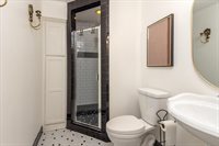 1462 Carr Ave, Memphis, TN 38104