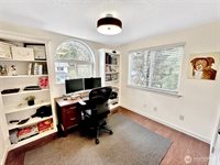 3112 Swordfern Drive NW, Olympia, WA 98502