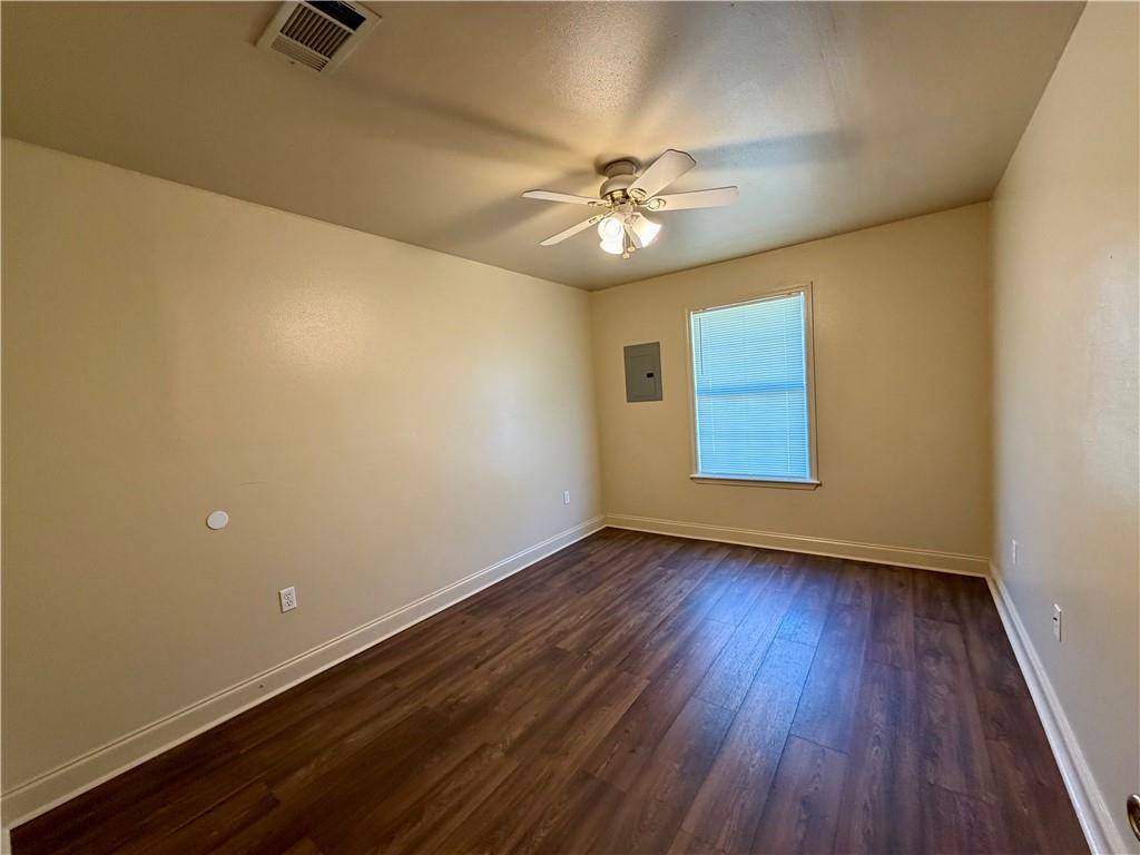 16037 J R Drive, #B, Hammond, LA 70401