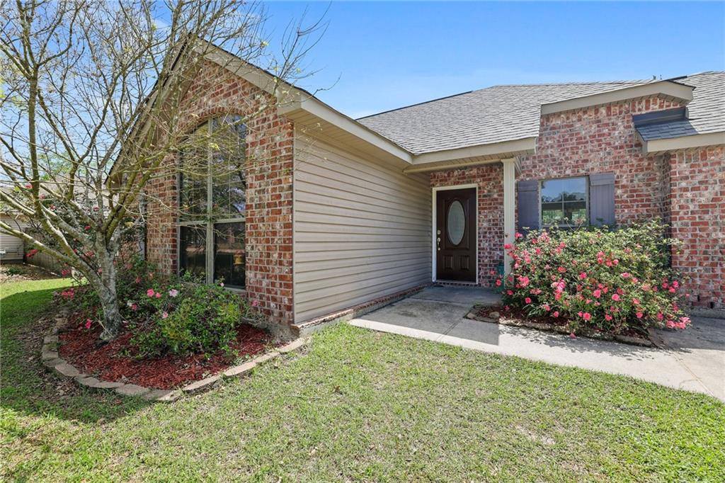 44059 Washley Trace Circle, Robert, LA 70455
