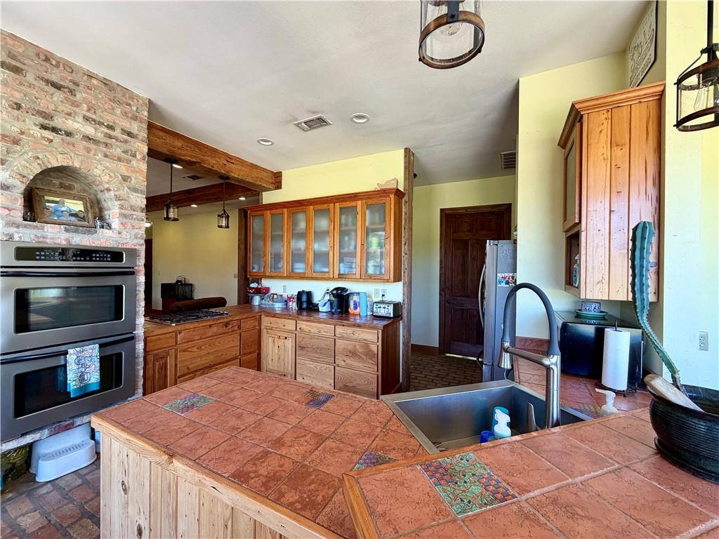 67556 South River Road, Kentwood, LA 70444