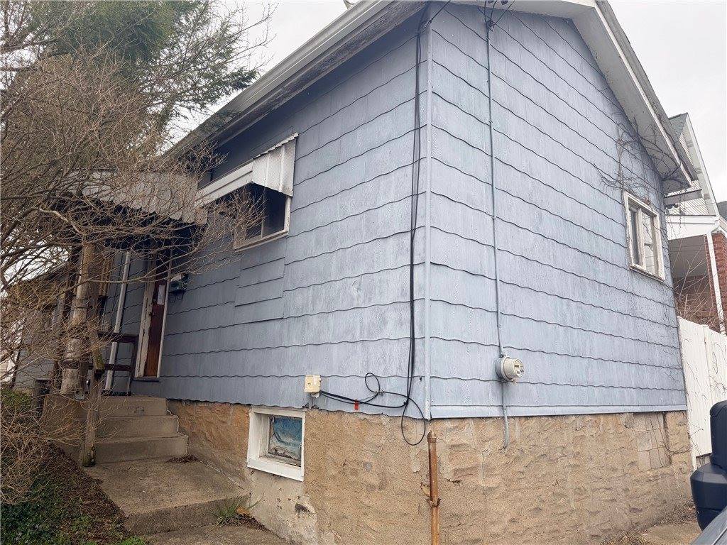 408 Simms St, Mt Washington, PA 15211