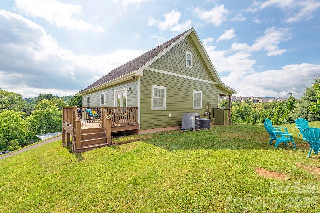 216 Reilly Drive, Leicester, NC 28748