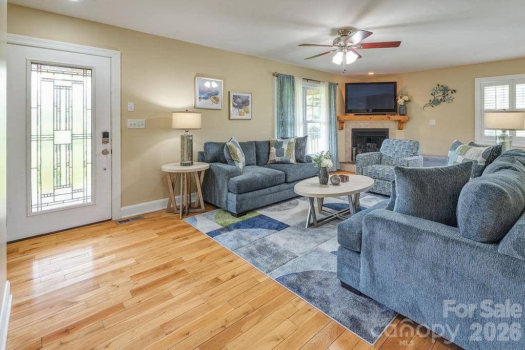 216 Reilly Drive, Leicester, NC 28748