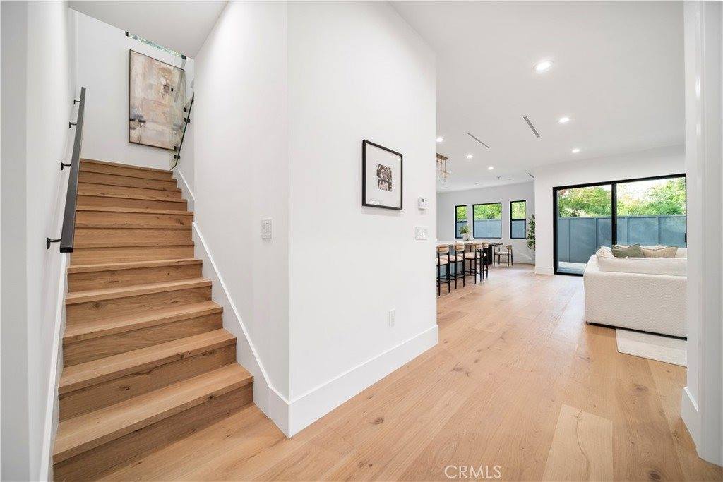 5623 Oso, Woodland Hills, CA 91367