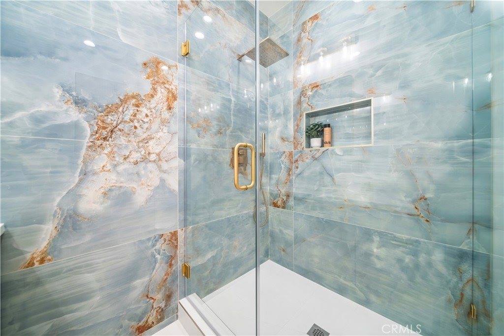 5623 Oso, Woodland Hills, CA 91367