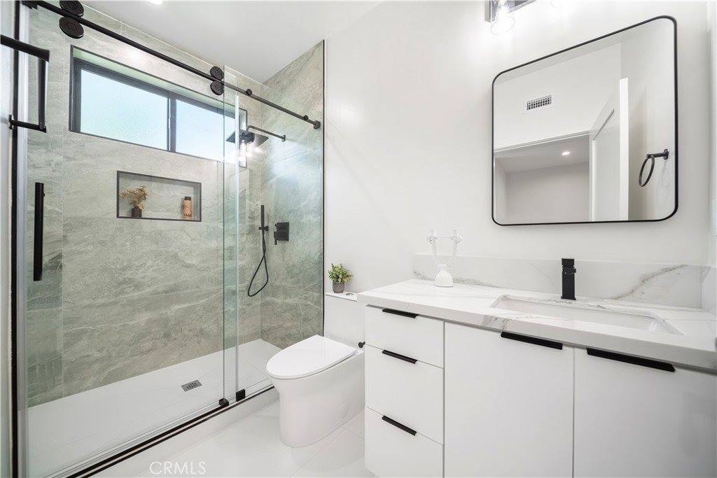 5623 Oso, Woodland Hills, CA 91367