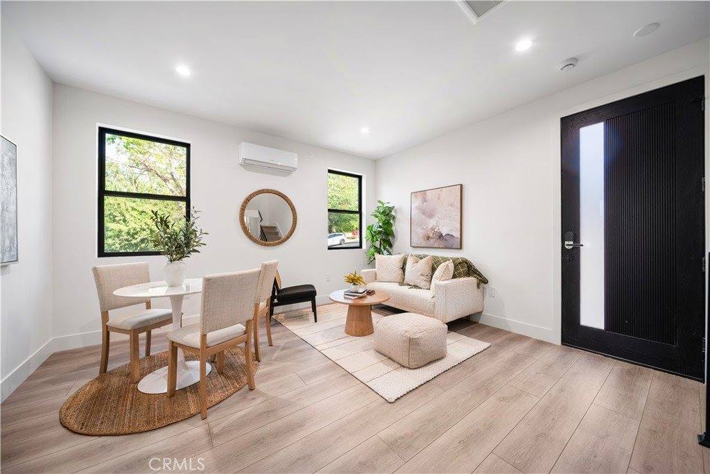 5623 Oso, Woodland Hills, CA 91367