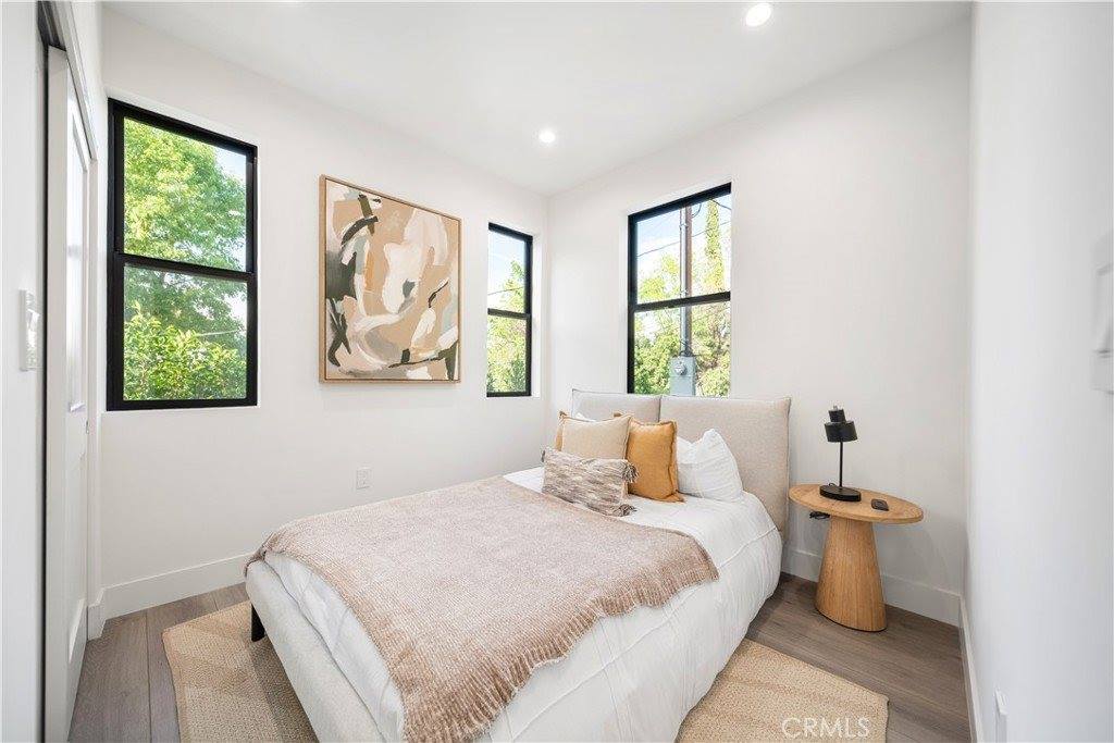 5623 Oso, Woodland Hills, CA 91367