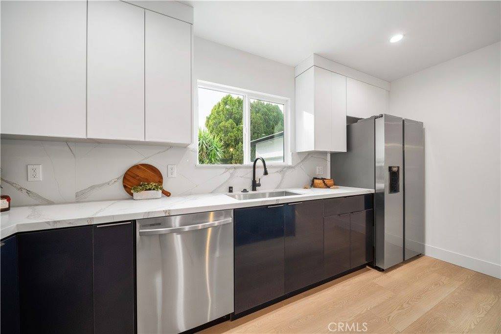 19918 Kittridge, Winnetka, CA 91306