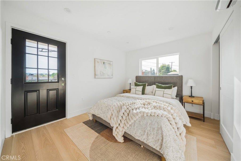 19918 Kittridge, Winnetka, CA 91306