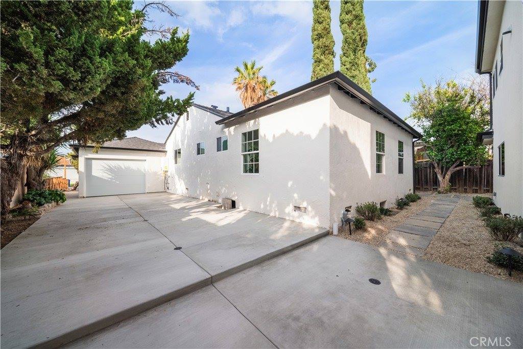 19918 Kittridge, Winnetka, CA 91306