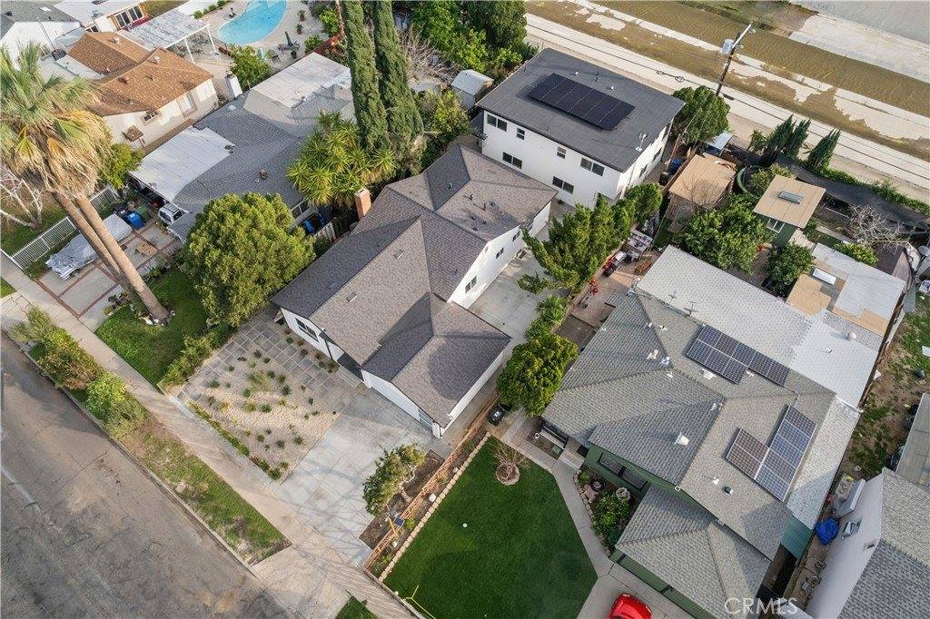 19918 Kittridge, Winnetka, CA 91306