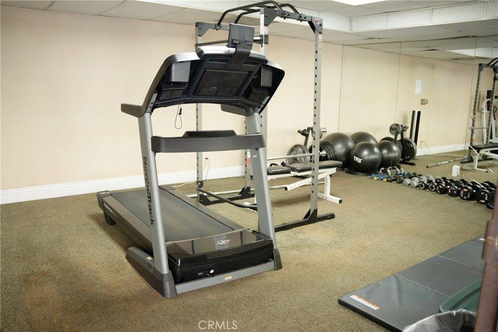 4128 Whitsett, Studio City, CA 91604