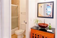 4128 Whitsett, Studio City, CA 91604