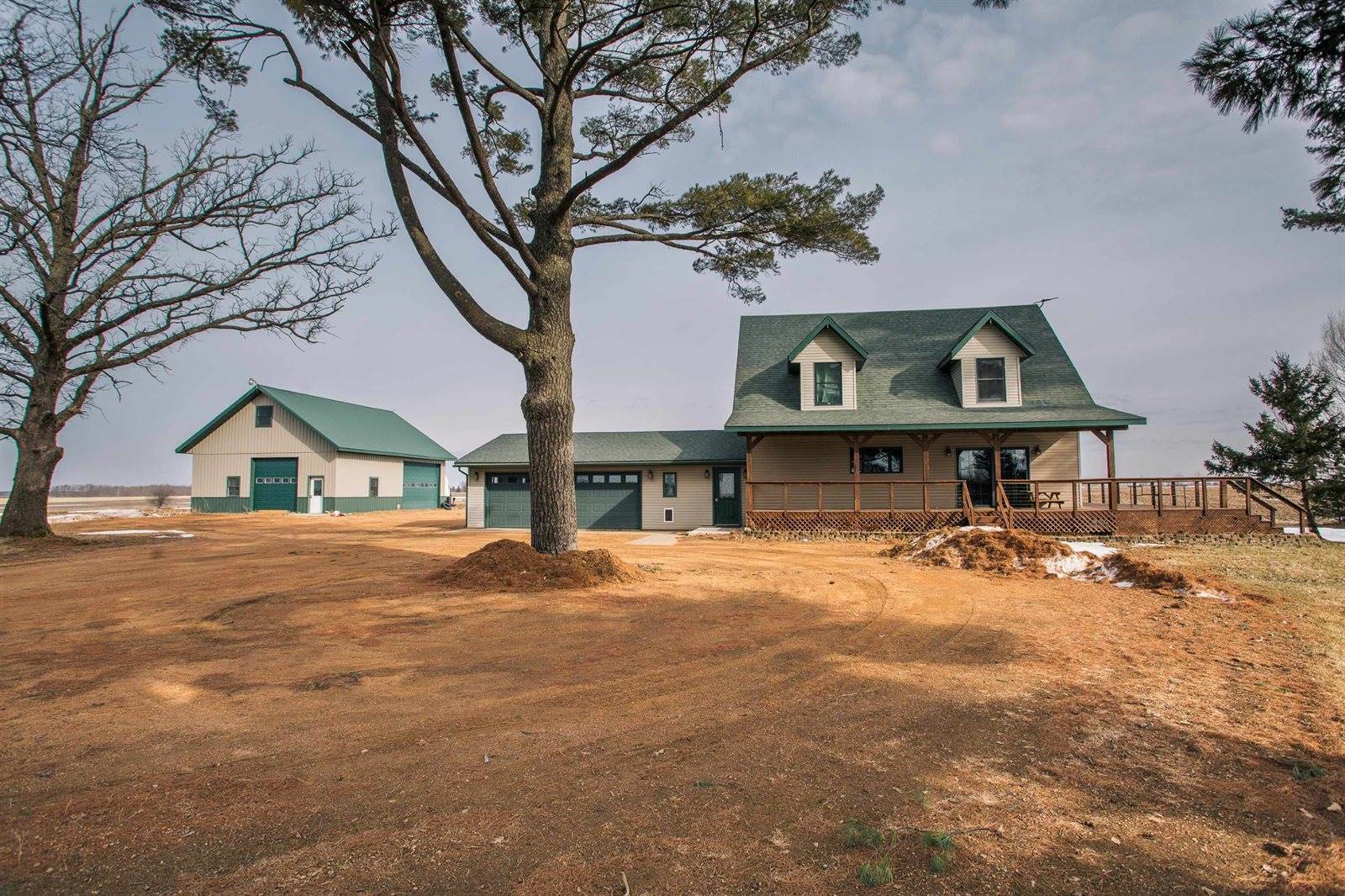 W4768 Capital Road, Greenwood, WI 54437