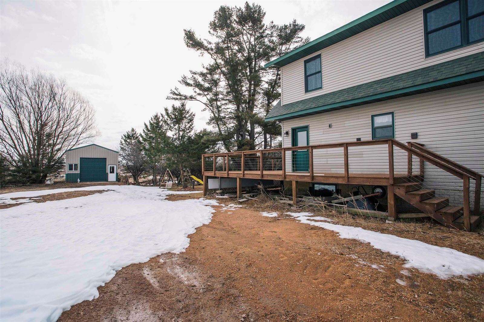 W4768 Capital Road, Greenwood, WI 54437