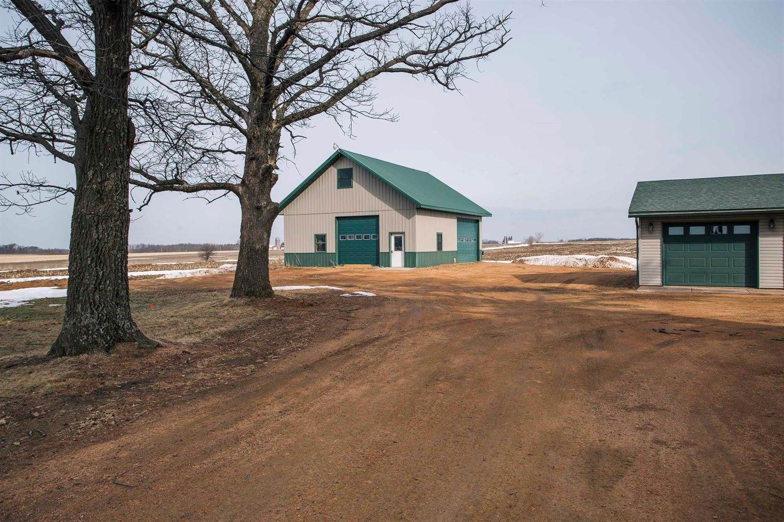 W4768 Capital Road, Greenwood, WI 54437