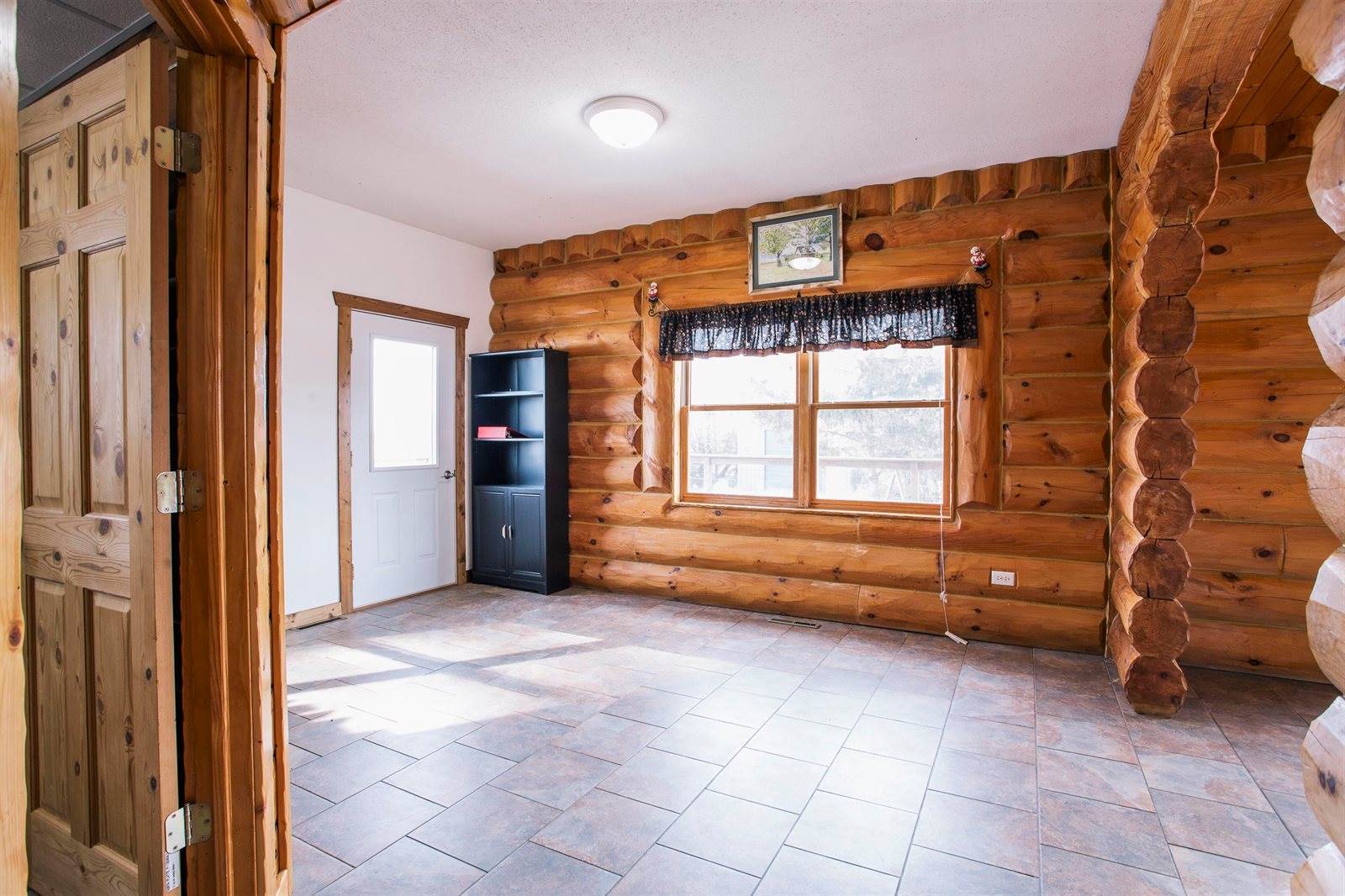 W4768 Capital Road, Greenwood, WI 54437