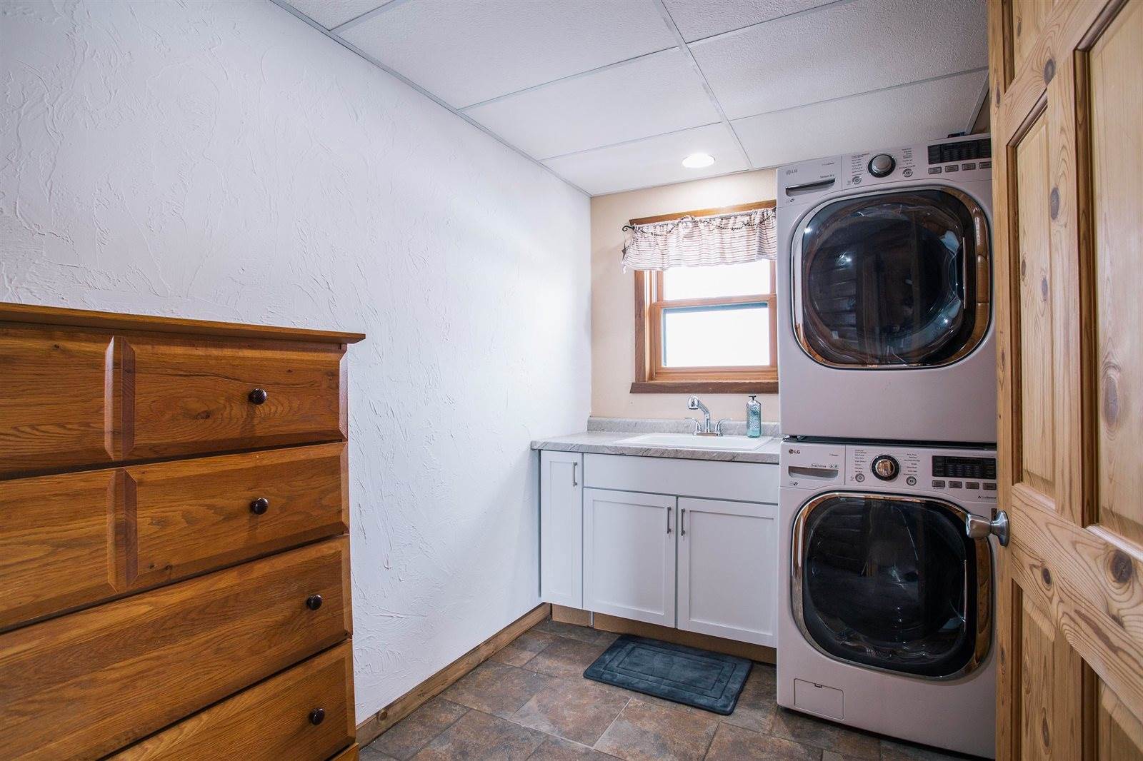 W4768 Capital Road, Greenwood, WI 54437