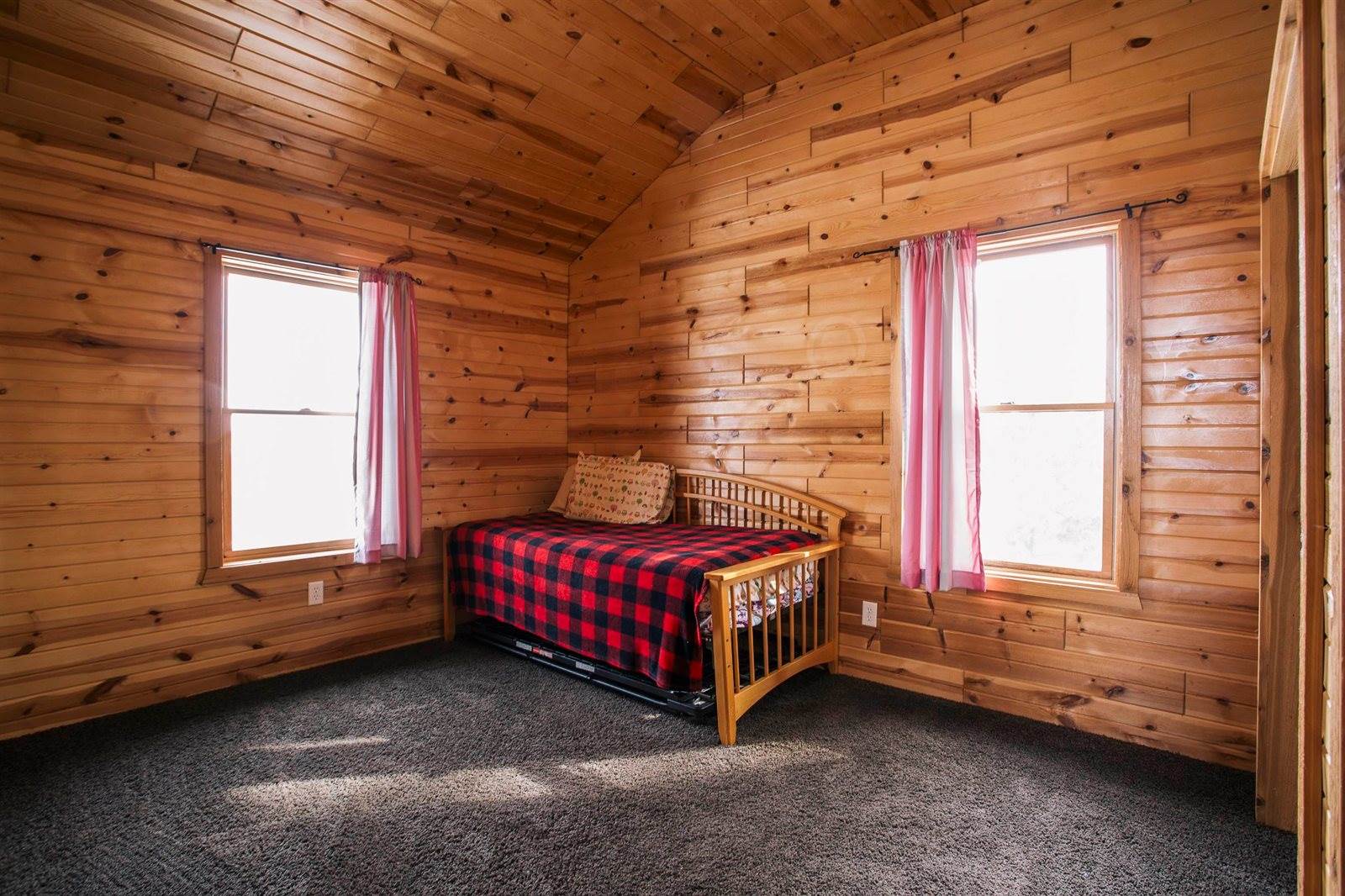 W4768 Capital Road, Greenwood, WI 54437