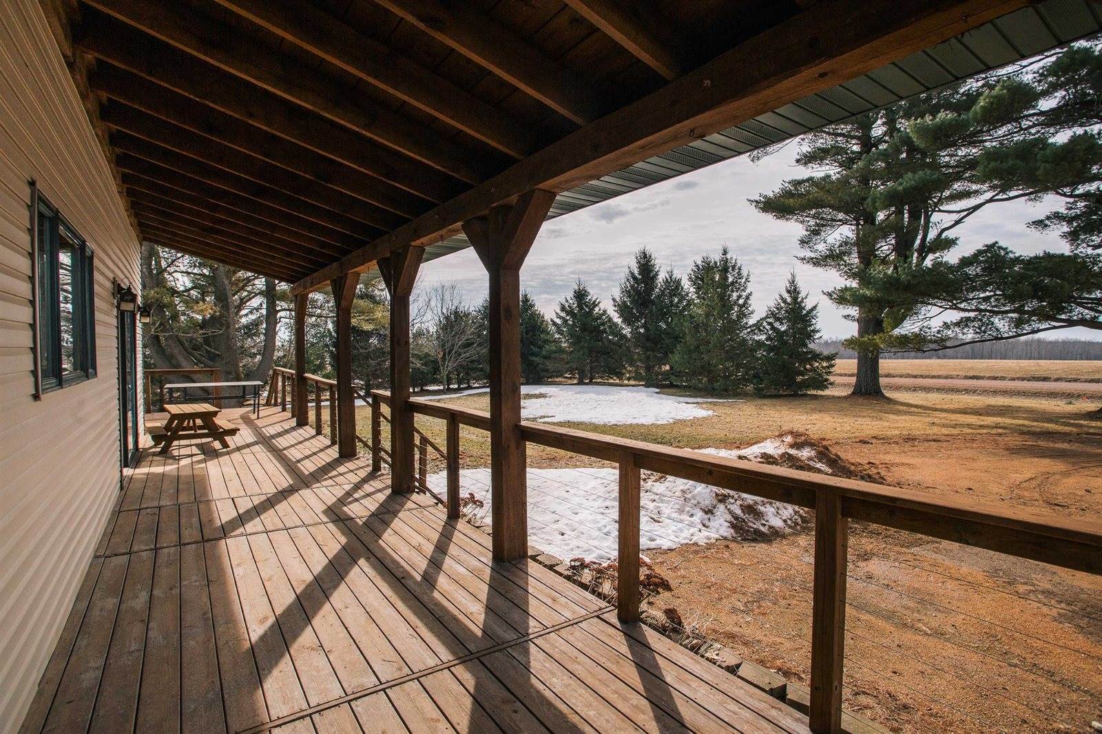 W4768 Capital Road, Greenwood, WI 54437