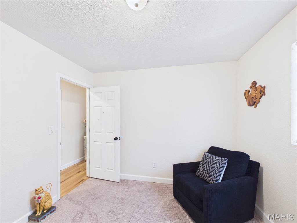 21624 Highway Y, Saint Robert, MO 65584