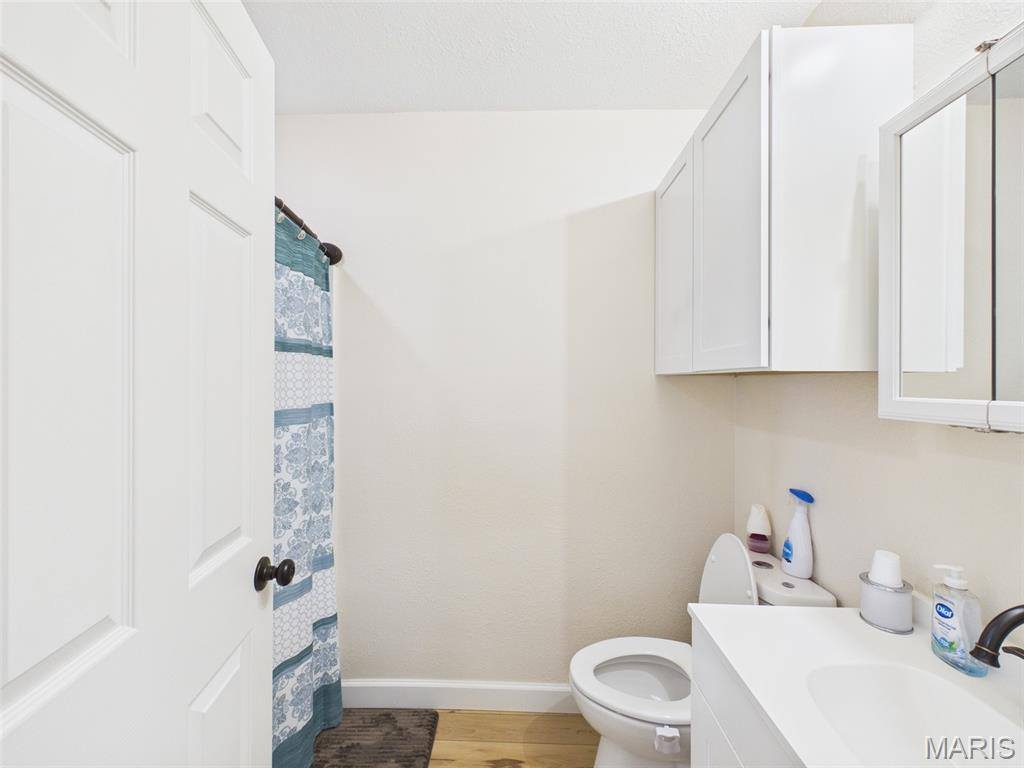 21624 Highway Y, Saint Robert, MO 65584