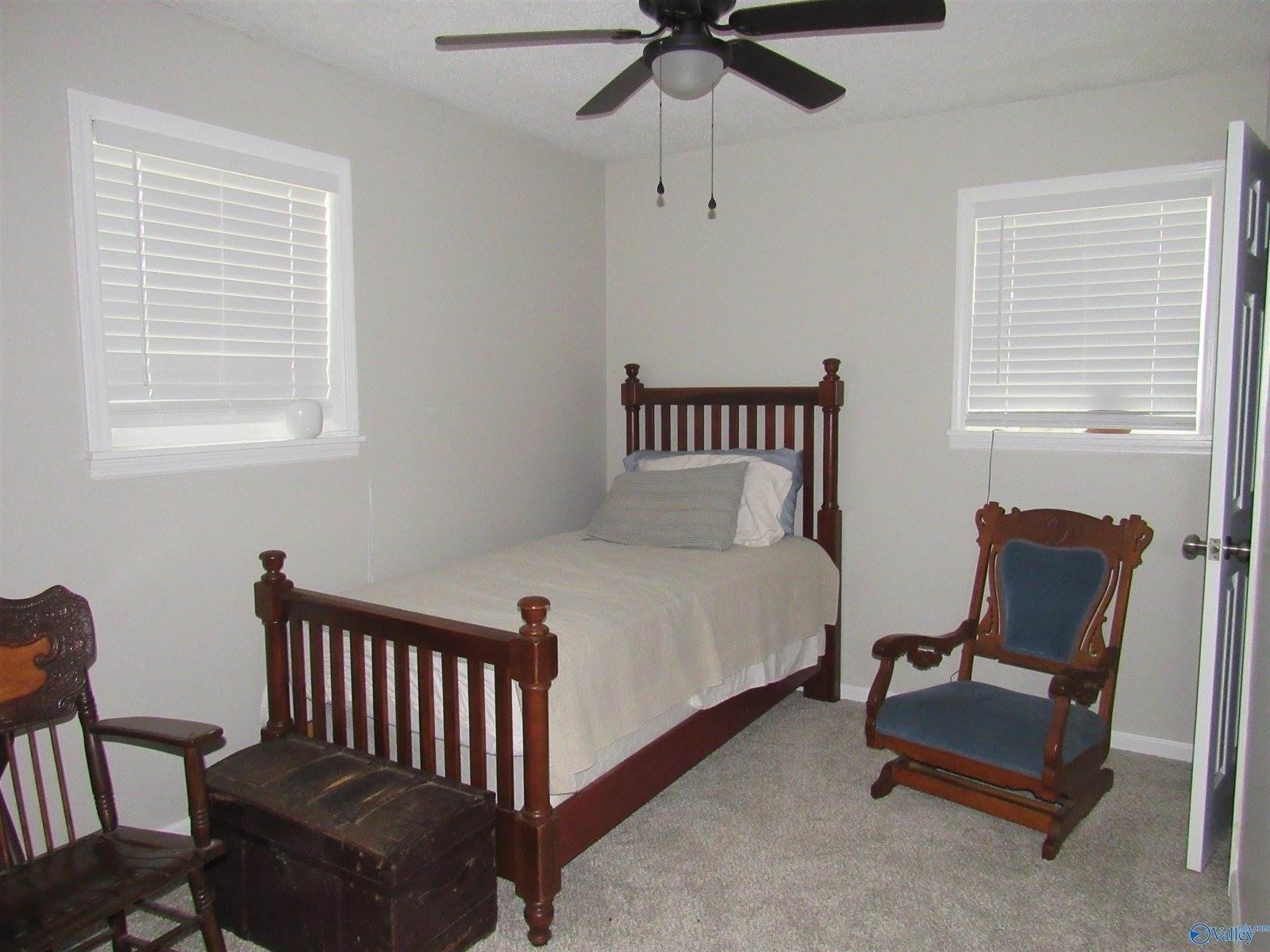 431 South Plymouth Road NW, Huntsville, AL 35811